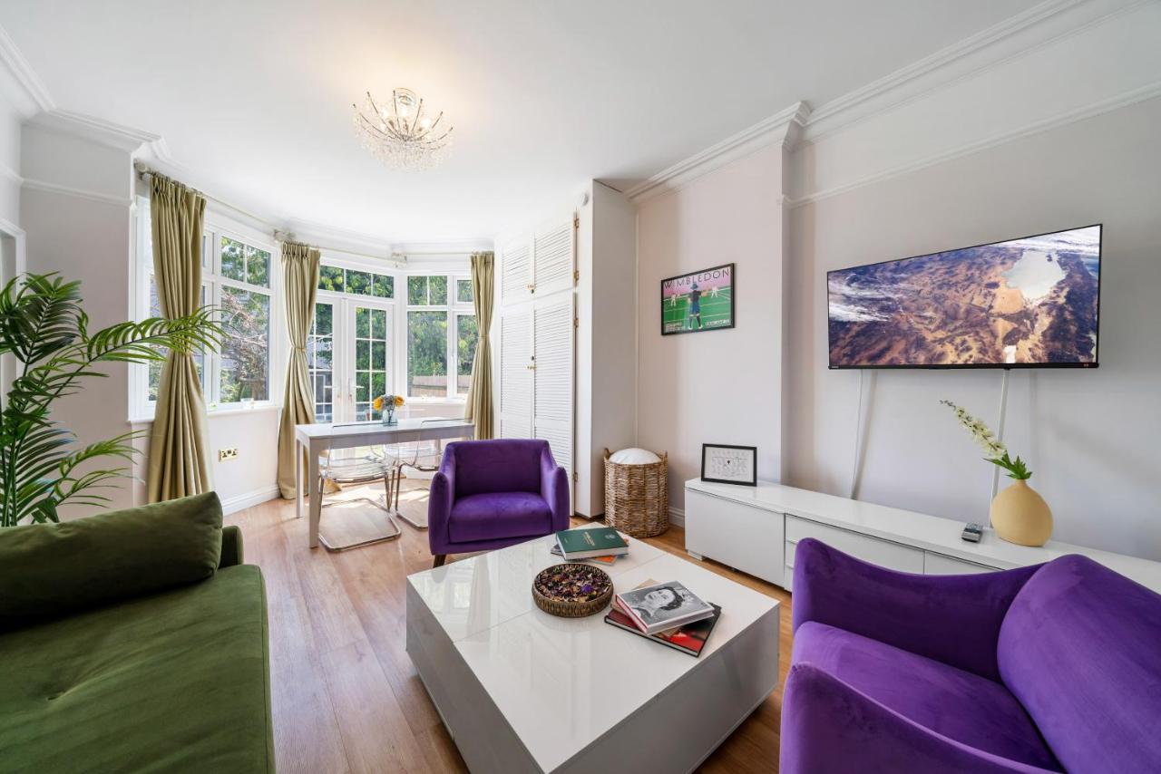 Lovely Garden Apartment In Wimbledon Town Centre With Private Parking By Wimbledon Holiday Lets London Exterior photo