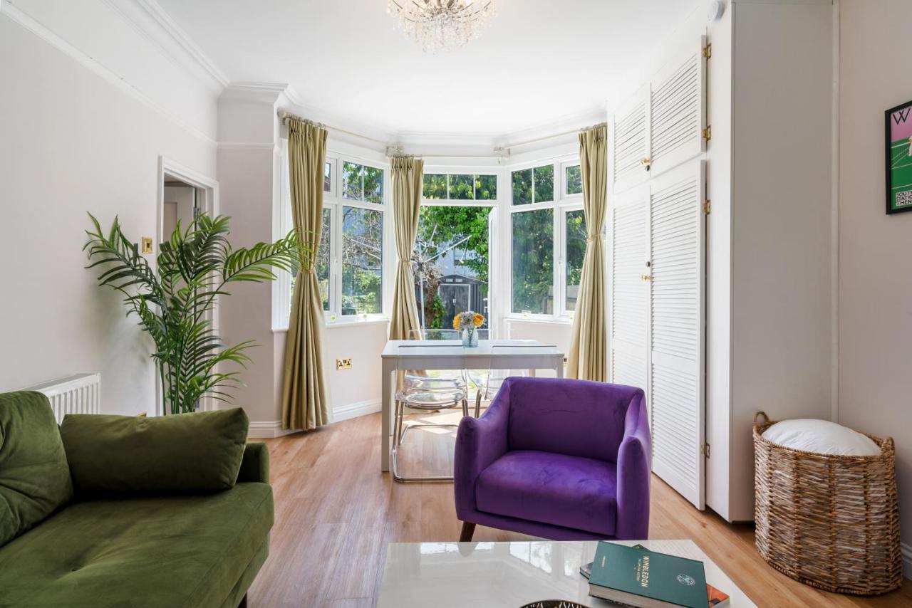Lovely Garden Apartment In Wimbledon Town Centre With Private Parking By Wimbledon Holiday Lets London Exterior photo
